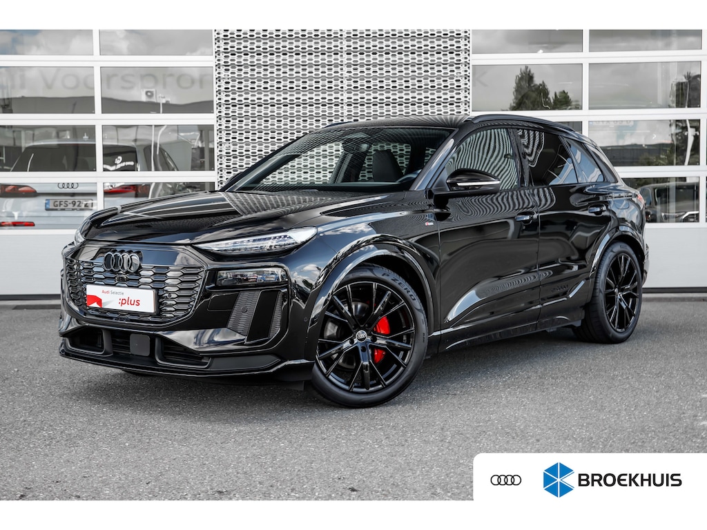 Audi Q6 e-tron S edition performance 100 kWh | Luchtvering | Massage | 360 Camera | Memory | | Apple Carplay/Android Auto|telefoonintegratie premium | Cruise control adaptief met Stop&Go en stuurhulp | Dodehoek detectie