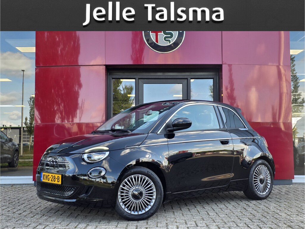 Fiat 500e Urban 42 kWh | Pack Style | Pack Comfort | Camera | Stoelverwarming | Cruise control | Lane Assist | Apple Carplay/Android Auto