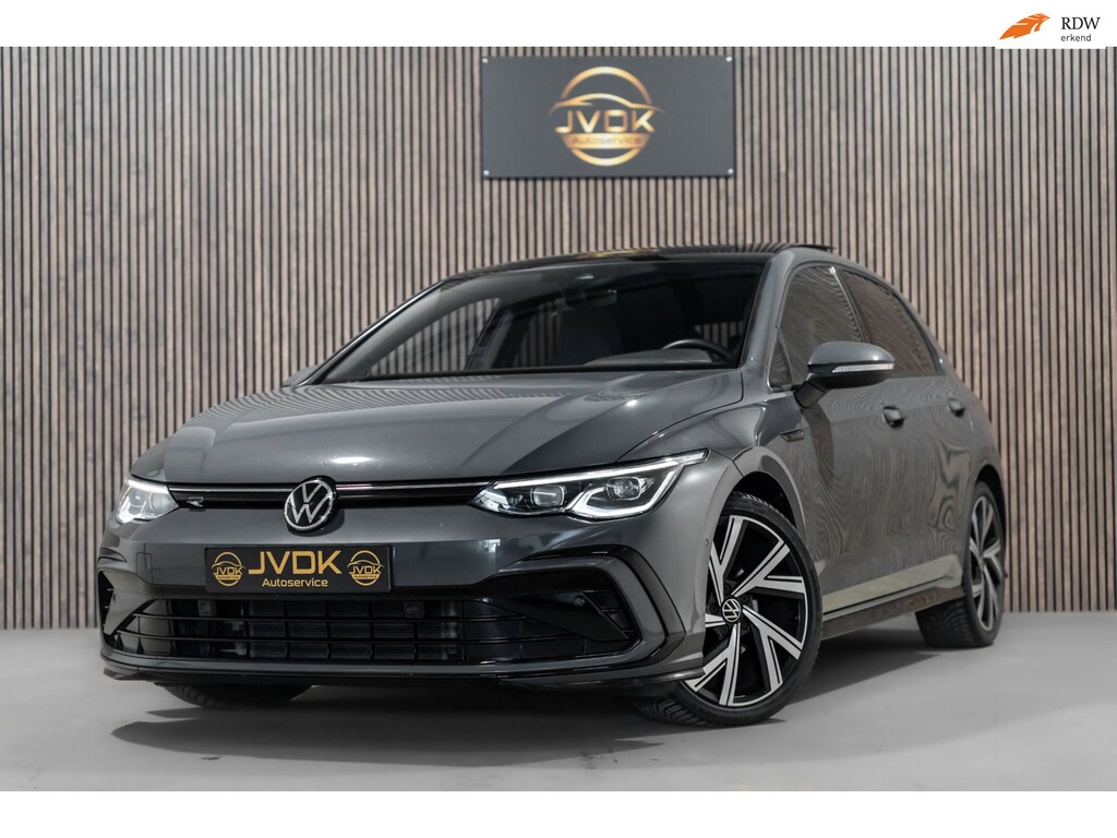 Volkswagen Golf 1.5 eTSI R-Line 2020 DSG IQ PANO CAMERA VIRTUAL
