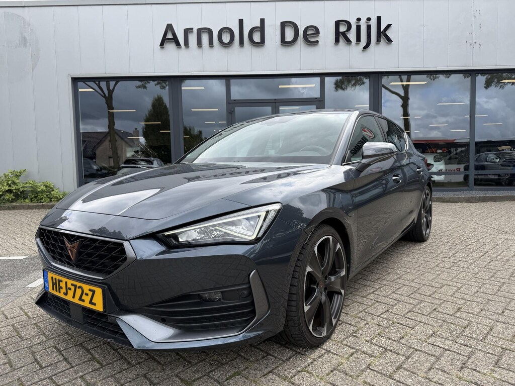 CUPRA Leon 1.4 e-Hybrid VZ Adrenaline