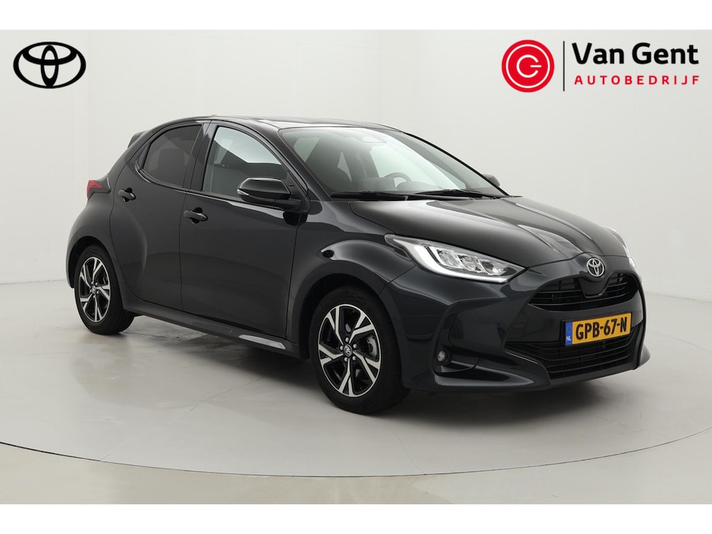 Toyota Yaris 1.5 Hybrid 115 First Edition | Apple Carplay / Android Auto | Keyless | Adaptive Cruise | Clima | Camera | 16 inch