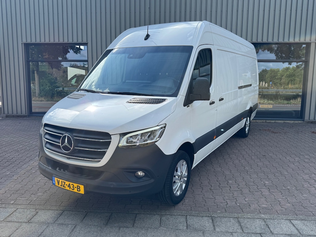 Mercedes-Benz Sprinter 317 CDI L3H2 9G-Tronic 2x Schuifdeur LED koplampen Distronic 3.5T Trekgew Mbux10 Alarm Klasse 3 360gr. camera Draadloos laden LM velgen Betimmering Geveerde Stoel
