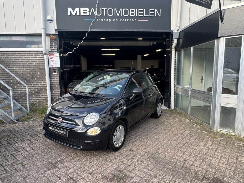 Fiat 500 1.2 Young/1 Jaar APK/Airco/Zwart/Facelift/Rijdt Super!