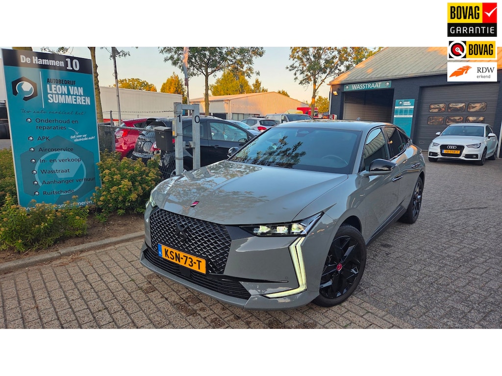 DS 4 1.2 PureTech Performance Line Automaat l Head up Display l ACC l Electrische stoelen met memorie l Led vision