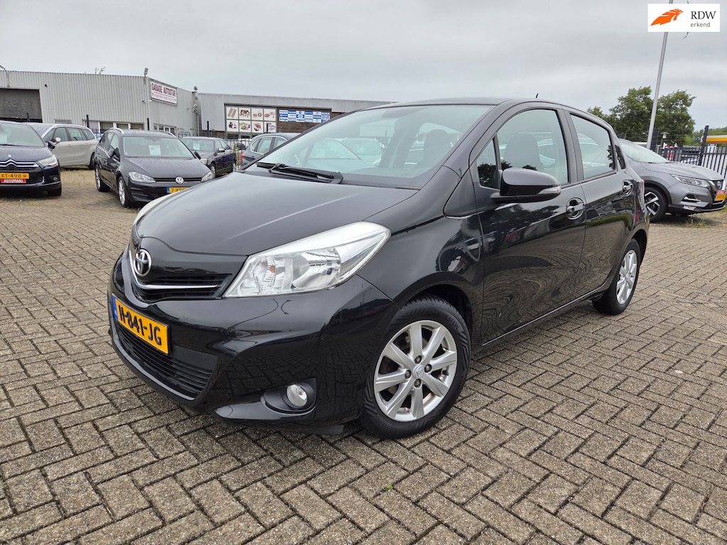 Toyota Yaris 1.3 VVT-i Aspiration/AIRCO/EERSTE EIGENAAR/NIEUW APK