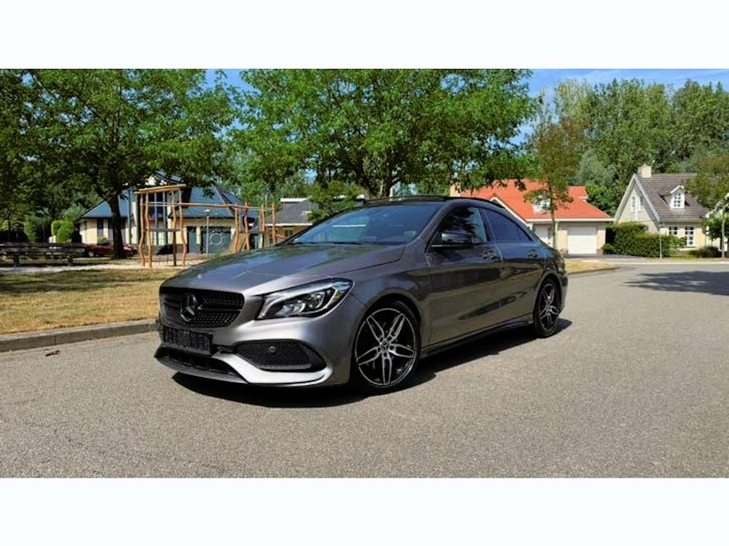 Mercedes-Benz CLA 250 AMG Line