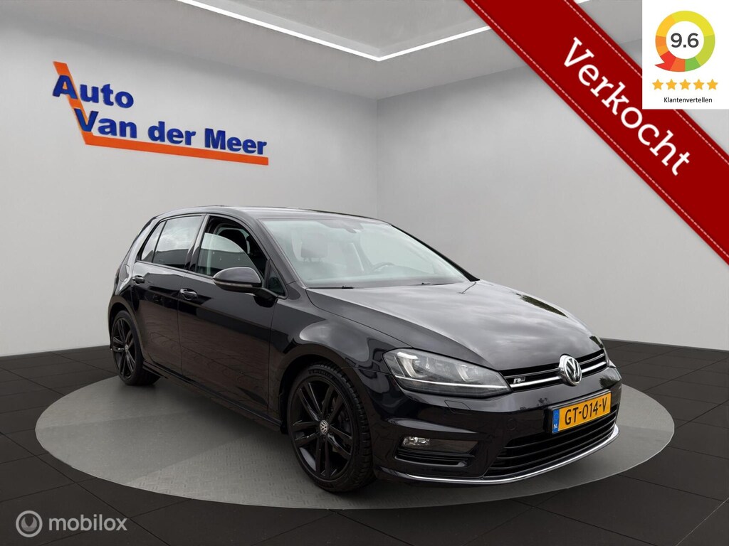 Volkswagen Golf 1.2 TSI R-line / Camera / Navigatie / etc