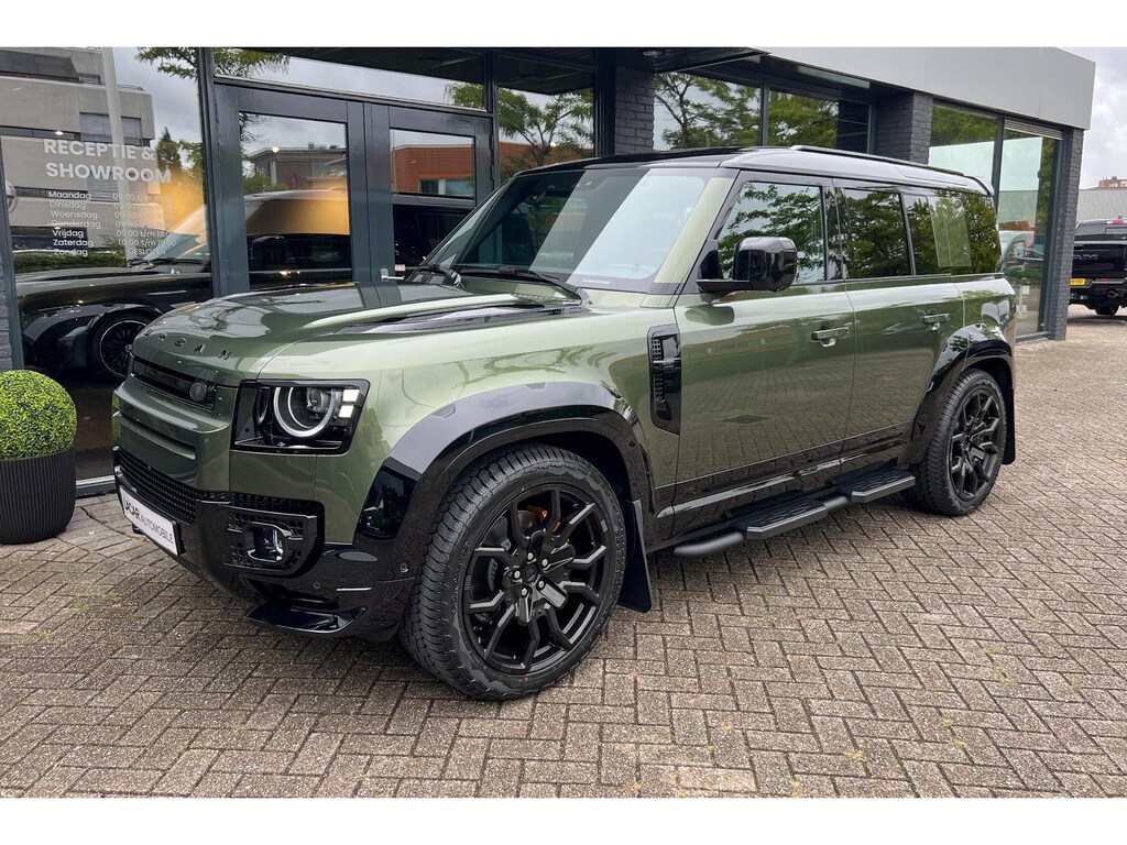 Land Rover Defender 110 P300e X-Dynamic I URBAN Widetrack