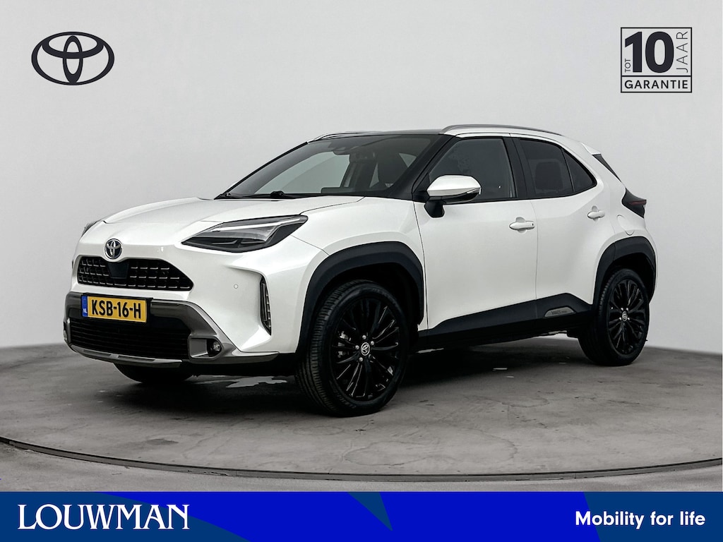Toyota Yaris Cross 1.5 Hybrid Adventure | Pano Dak | Parkeersensoren V+A | Blindspot | Stoelverwarming |