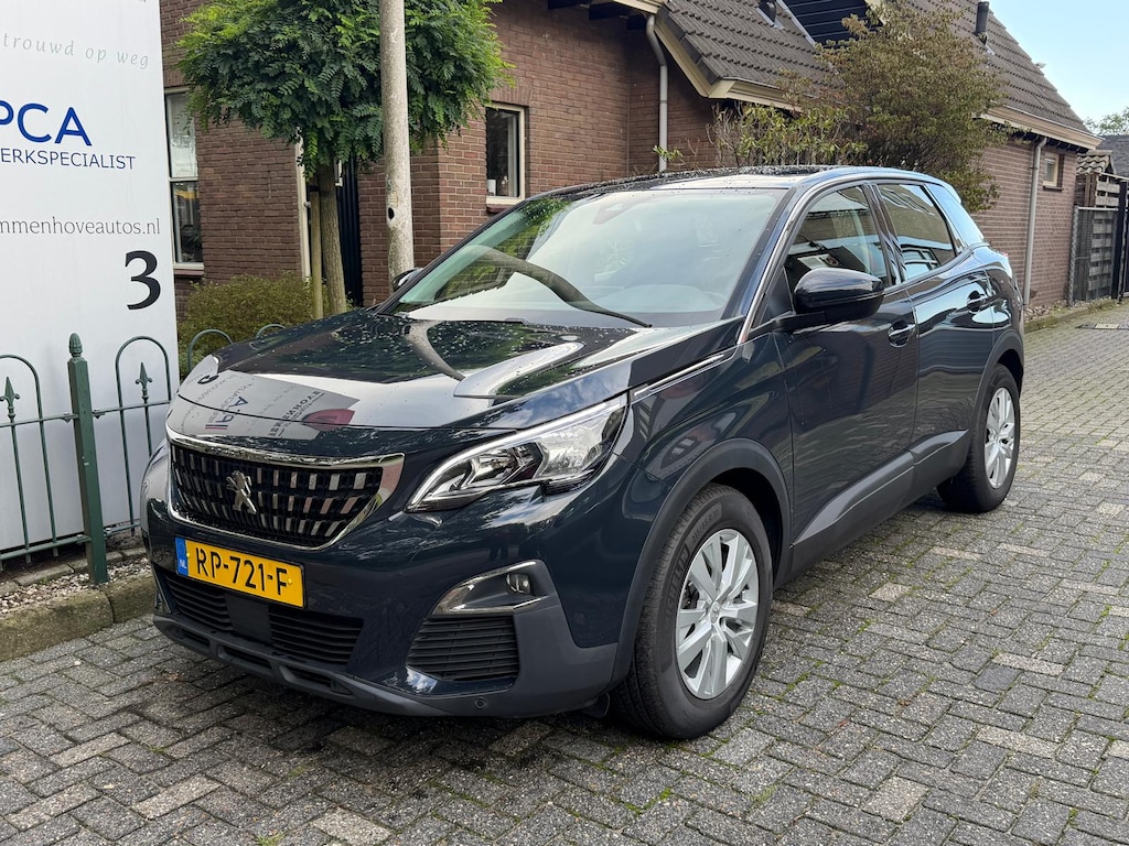 Peugeot 3008 1.2 PureTech Blue Lease Executive