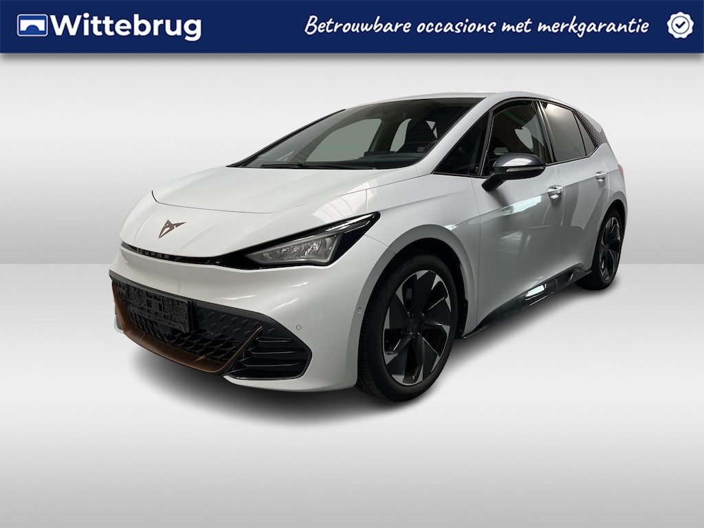 CUPRA Born Business e-boost 62 kWh / 96% SOH/ 231 PK/ CAMERA/ PARK. SENSOREN/ DCC/ LED/ STOEL-STUURVERWARM./ KEYLESS/ ADAPT. CRUISE/ FULL LINK/ CLIMA/ NAVI