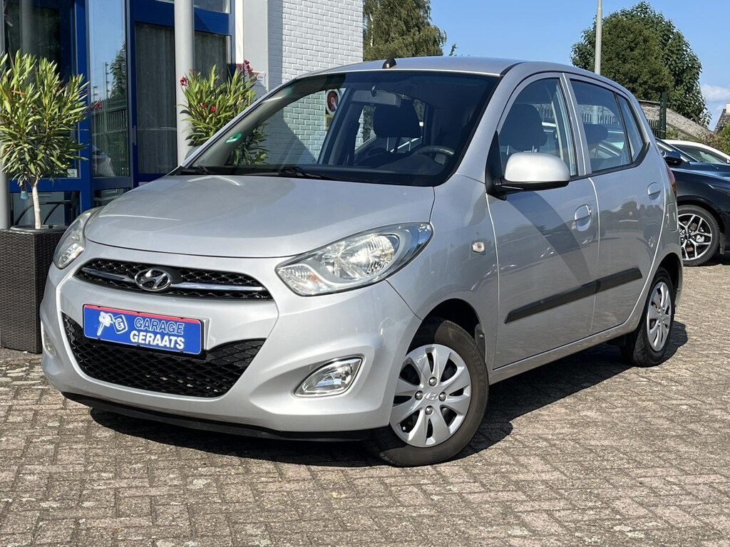 Hyundai i10 1.2 Plus | CarPlay, Airco, Elektrische ramen, Zuinige auto!