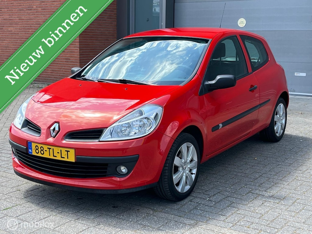 Renault Clio 1.4-16V Expression✅️Airco✅️Apk✅️