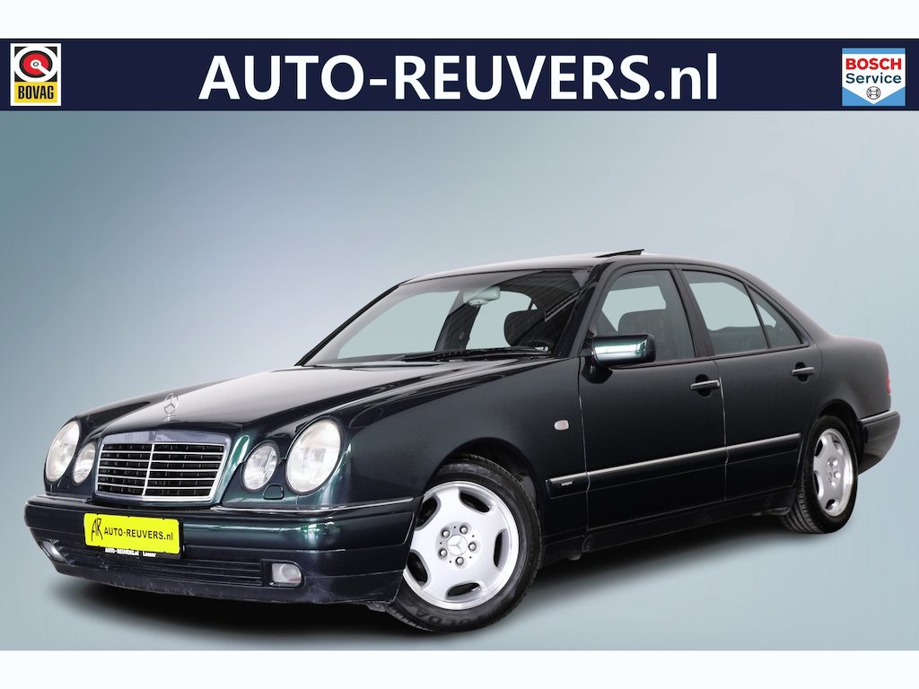 Mercedes-Benz E-klasse 230 Avantgarde VOOR DE LIEFHEBBER / Airco / Schuifdak