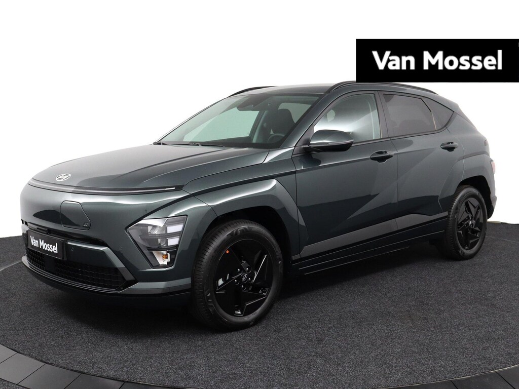 Hyundai Kona Electric Long Range Pure Edition + CFP 64.8 kWh | Uit Voorraad Leverbaar | Apple Carplay/Android Auto | Stoelverwarming | Navigatiesysteem Full Map |