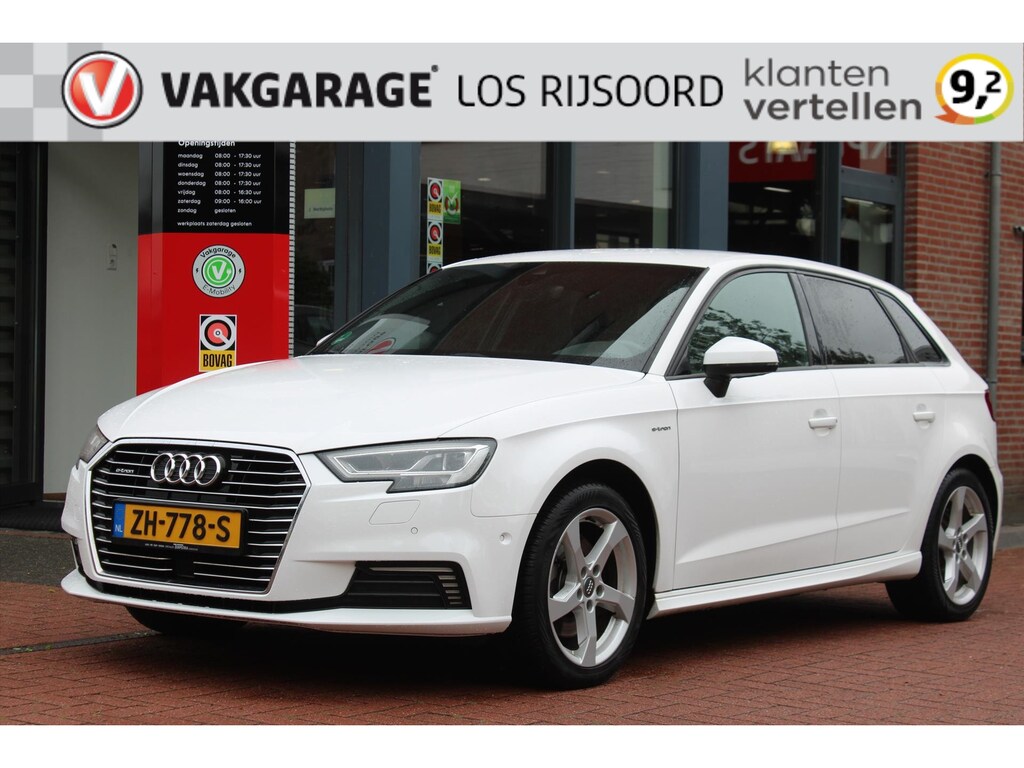 Audi A3 Sportback 1.4 TFSI E-tron Aut. *Sport* | Camera | Cruise & Climate Control | Stoelverwarming | Navigatie | PDC | Privacy | Bluetooth |