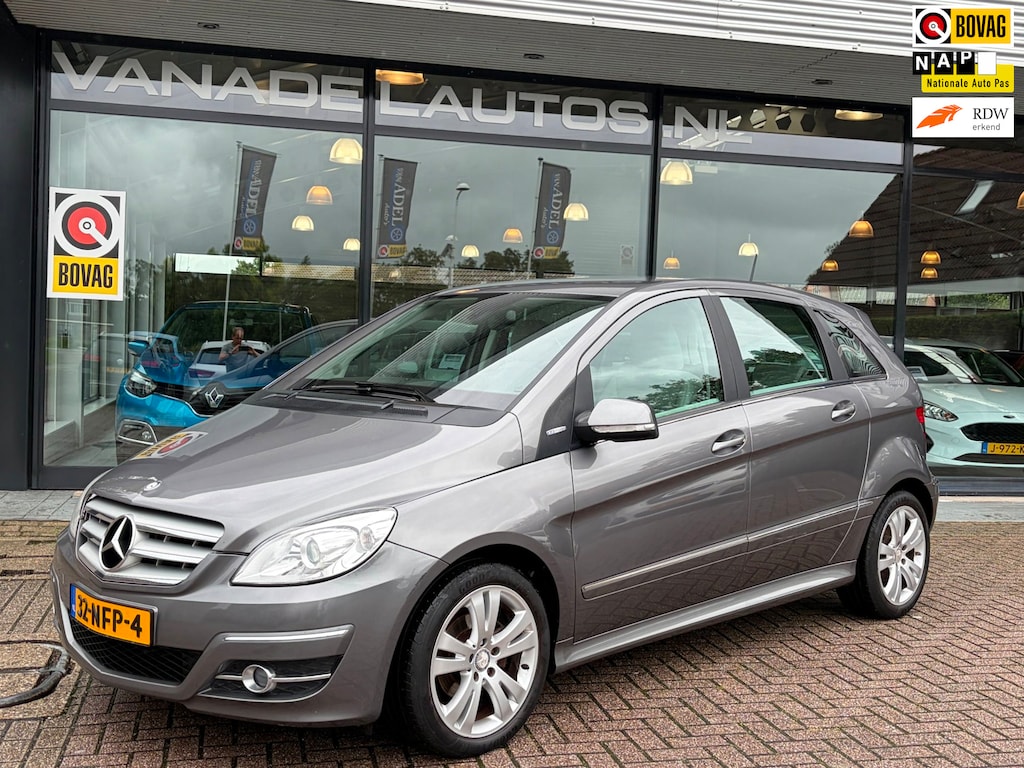 Mercedes-Benz B-klasse 180 Clima Cruise Trekhaak NL-Auto NAP Dealeronderhouden!
