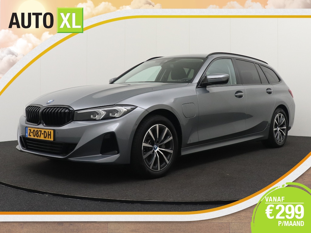 BMW 3-Serie Touring 320e Business Shadow Line NW-Model Curved-Scherm 17'LMV