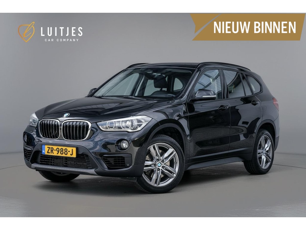BMW X1 sDrive20i 192pk High Executive NL-auto|1e-eig.|Leder|Head-up|Elek-a.klep.|Dealer-onderhouden