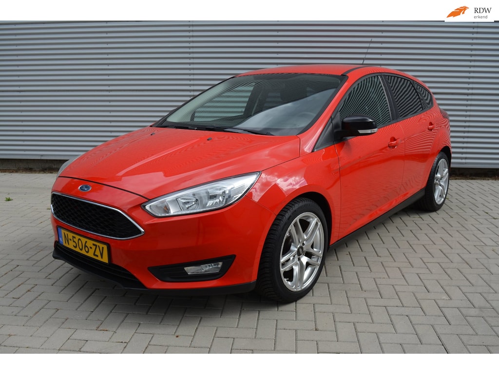 Ford Focus 1.6 TI-VCT Ambiente | Airco | Carplay | PDC | Nwe Distr. Riem.