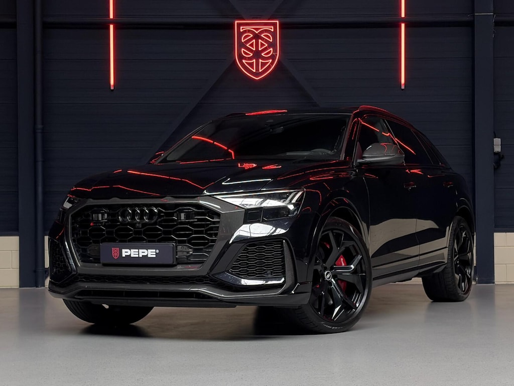 Audi RS Q8 4.0 TFSI Quattro |PANO|TREKH.|RS-DYNAMIC|B&O-3D|HUD
