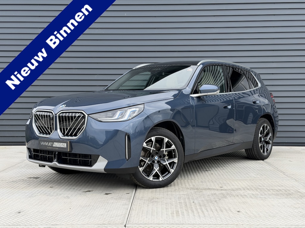BMW X3 30e xDrive | Panorama dak | Head-Up | 360 Camera | Harman Kardon