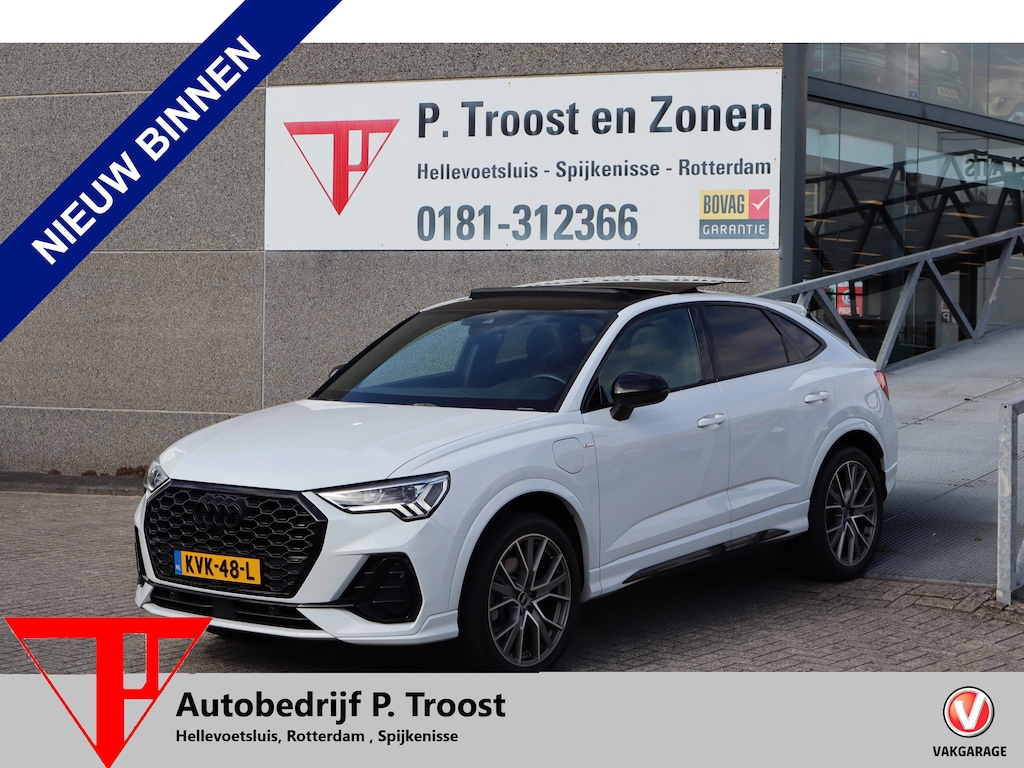 Audi Q3 Sportback 45 TFSI e 3x S-Line/Panoramadak/Stoelverwarming/Apple carplay/Lane assist//Achteruitrijcamera/Adaptieve cruisecontrol/Parkeersensoren/Navigatie