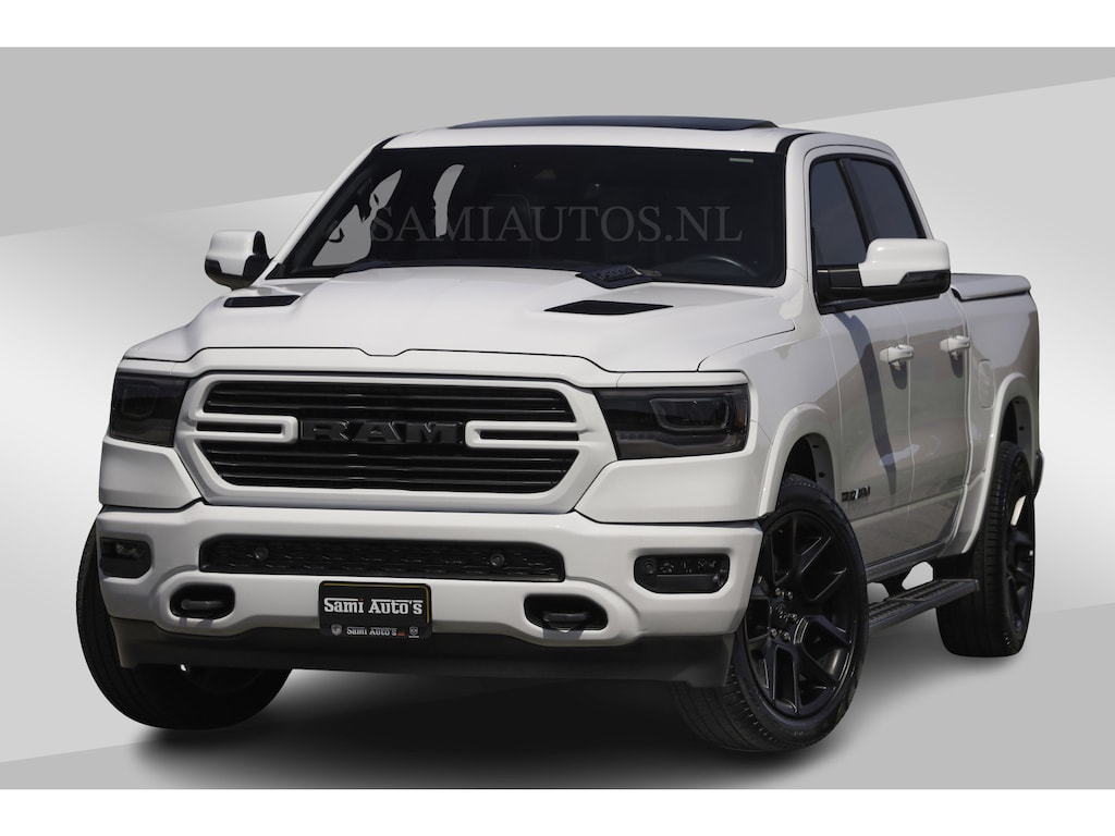 Dodge Ram DEMO | SPORT V8 5.7 402PK | Krachtige Hemi | Panorama Dak | 12' Scherm Comfortabele Dubbele Cabine met Royale 5 Zitplaatsen | NIEUW EN BPM vrij | Nu Leverbaar uit Voorraad | Nr 2529 - 1277 | De specialist in Amerikaanse pick‑ups in Nederland en Europa.