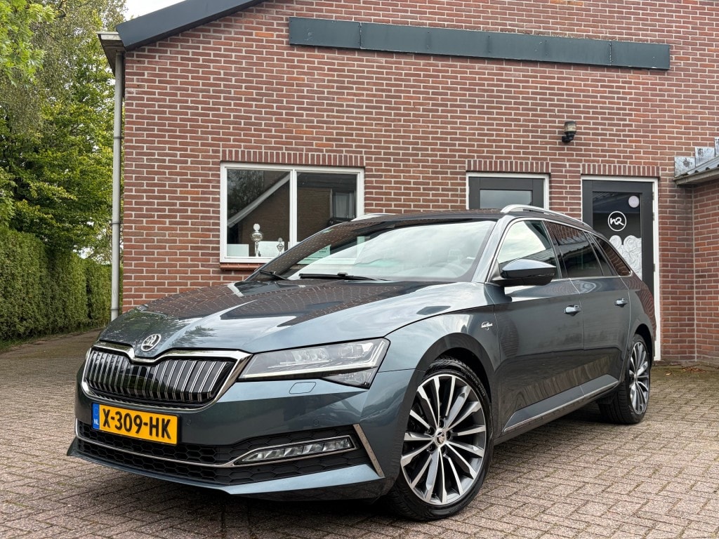Skoda Superb TSI iV Laurin &amp; Klement Pano, Acc, stoelkoeling