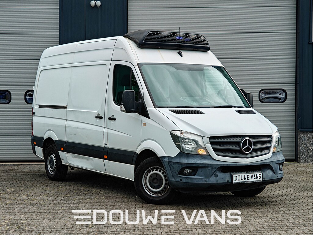 Mercedes-Benz Sprinter L2H2 Euro6 Koelwagen Airco Stoelverwarming Dag en Nacht Koeling Carrier Camera