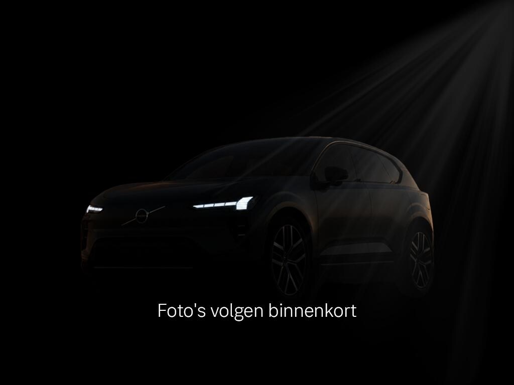 Volvo XC60 2.0 T6 Plug-in hybrid AWD Ultra Black Edition | Panoramadak | Trekhaak | 21 inch