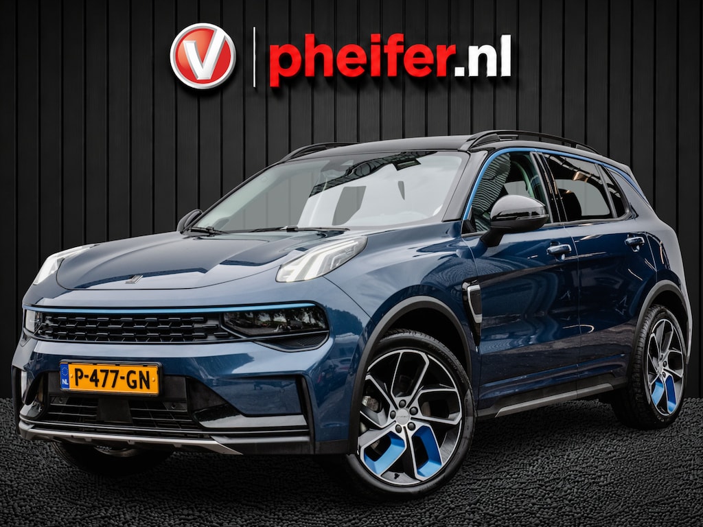 Lynk & Co 01 1.5 Plug-In Hybrid 262pk Trekhaak/ Panoramadak/ Camera/ Adapt. cruise/  Infinity Audio/ Navigatie/ Carplay