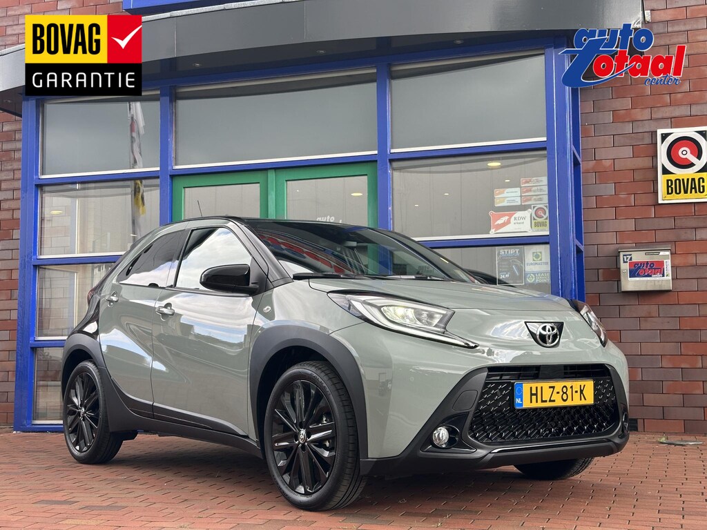 Toyota Aygo X 1.0 VVT-i MT Premium | Apple Carplay/android auto | Climate control | Lage kilometerstand | Nederlandse auto |