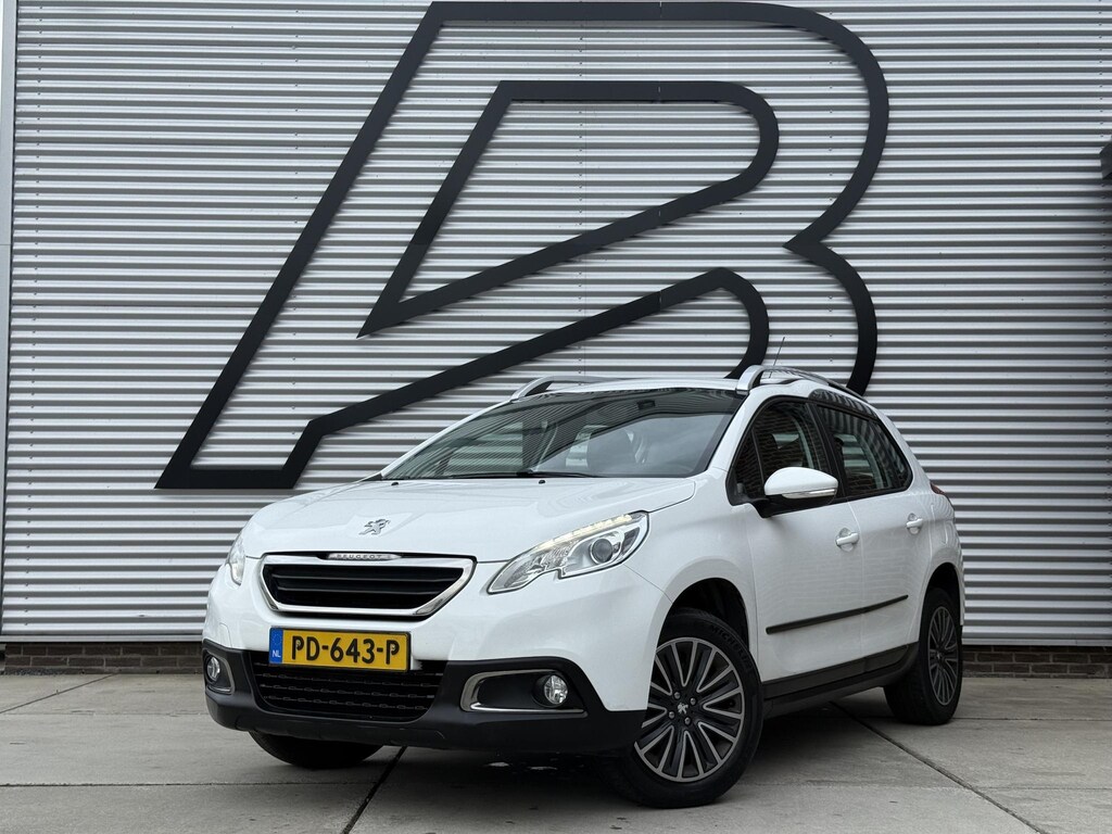 Peugeot 2008 1.2 PureTech Style 1e Eigenaar|Navi|Clima|Stoelverw|Trekhaak|Cruis|D-riem vv in 2025|PDC|APK tot 04-2027