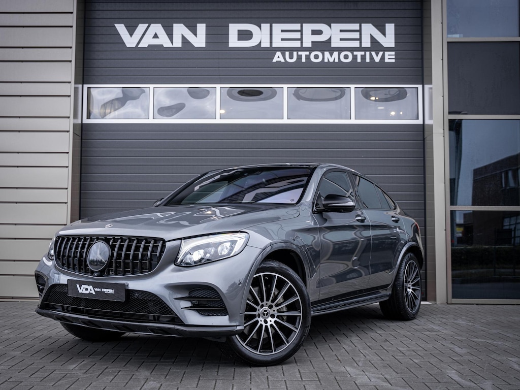 Mercedes-Benz GLC Coupe GLC250 4MATIC Business Solution AMG - Pano | Luchtv. | ACC | Burm. l Trekh.