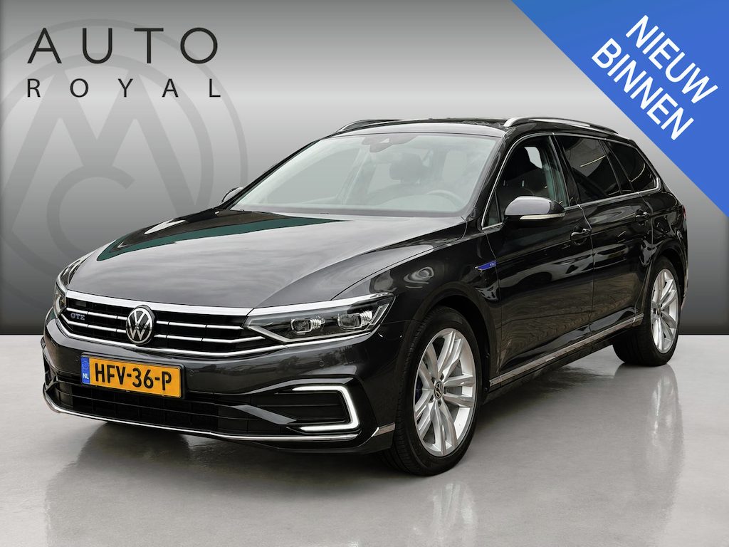 Volkswagen Passat Variant 1.4 TSI PHEV GTE Business SOH 91 % | STANDKACHEL |  WEGKLAPBARE TREKHAAK  | LEDER | CAMERA | ELEKTRISCH VERSTELBARE STOELEN | STOELVERWARMING | NAVIGATIE | IQ LED | DODEHOEK DETECTIE | APPLE CARPLAY / ANDROID AUTO | ADAPTIEVE CRUISECONTROL |