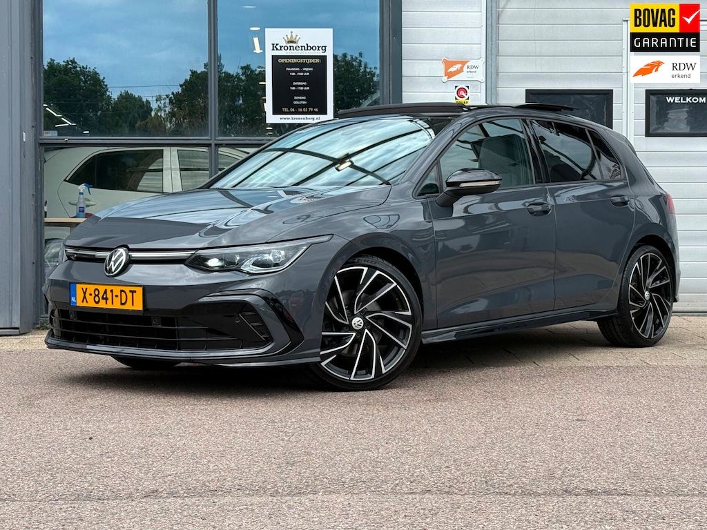 Volkswagen Golf 1.5 eTSI R-Line Business+| PANO| HUD|