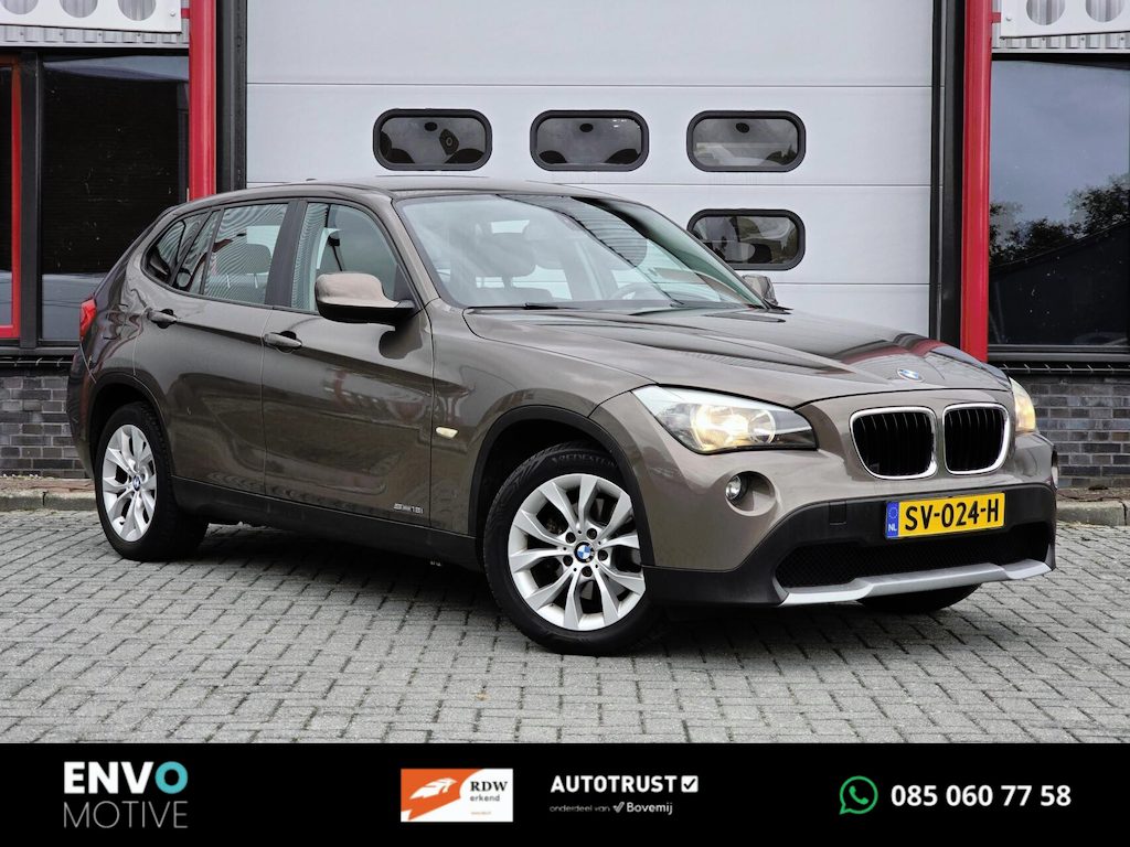 BMW X1 sDrive18i Executive Automaat Trekhaak/PDC/Navi/LMV