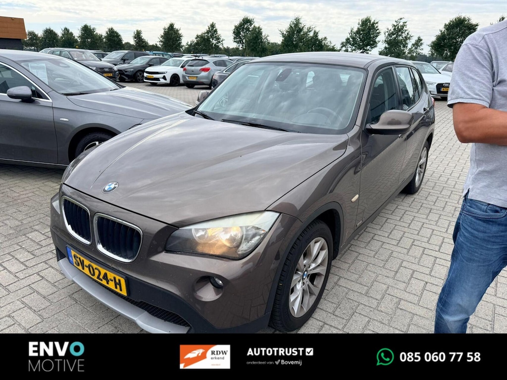 BMW X1 sDrive18i Executive Automaat Trekhaak/PDC/Navi/LMV