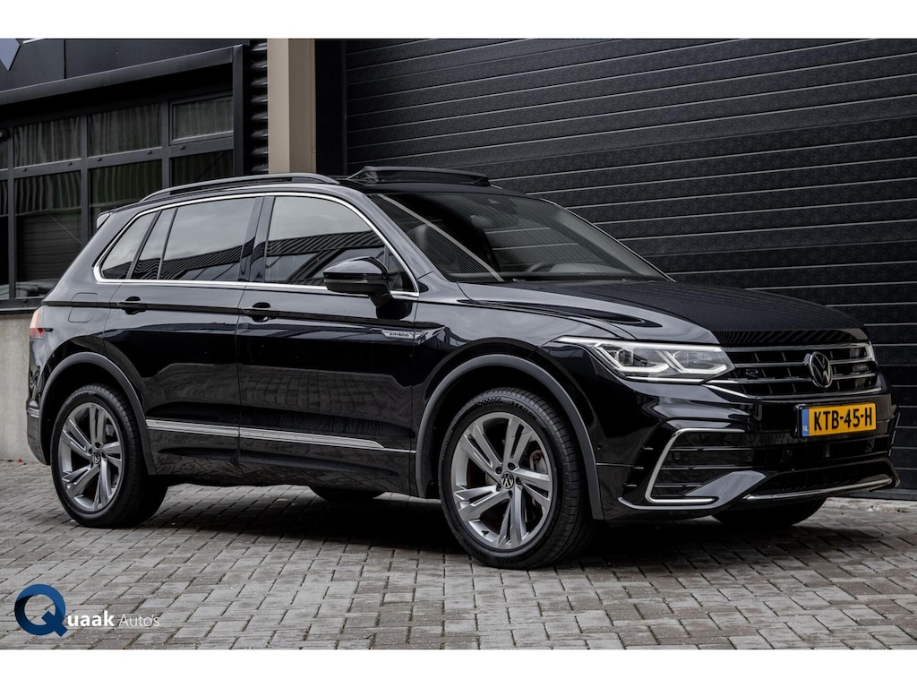 Volkswagen Tiguan 1.4 TSI eHybrid R-Line | PANO | IQ-LIGHT | ADAPTIVE | 245PK