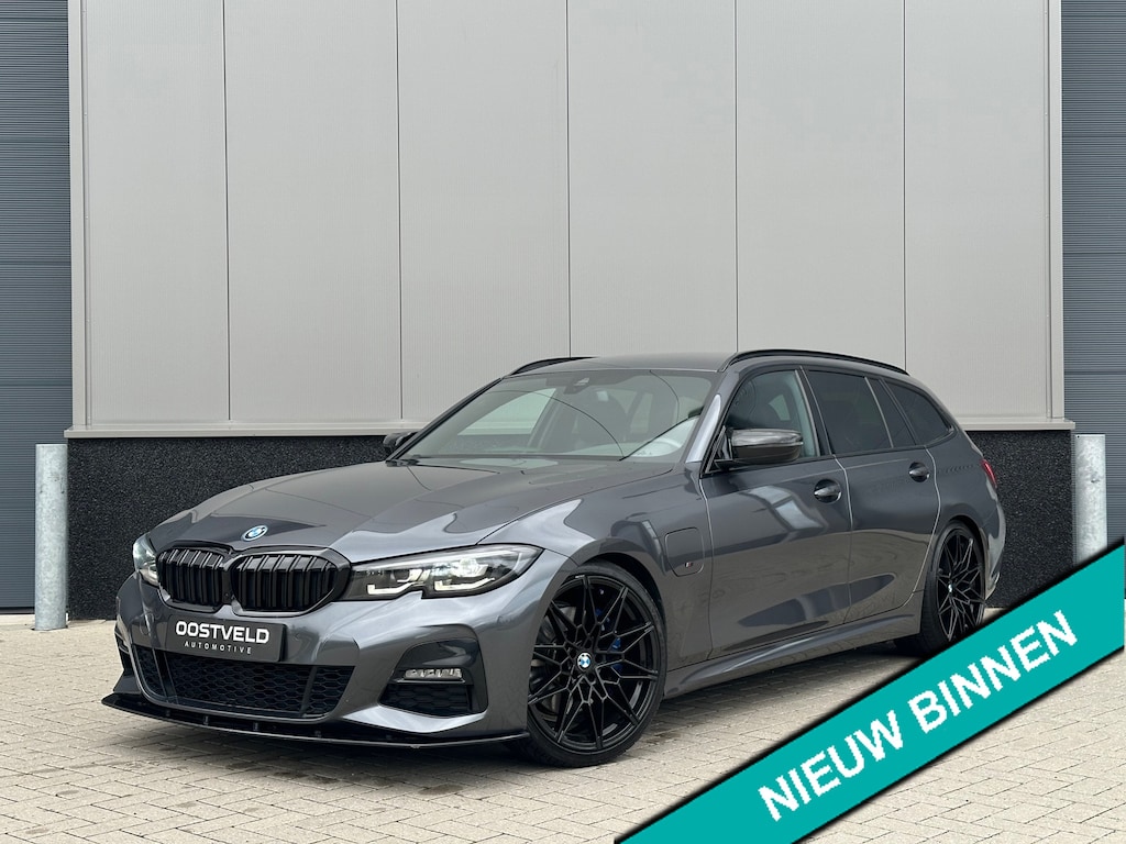 BMW 3-Serie Touring 330e M-sport 20'' Keyless Trekhaak Carplay