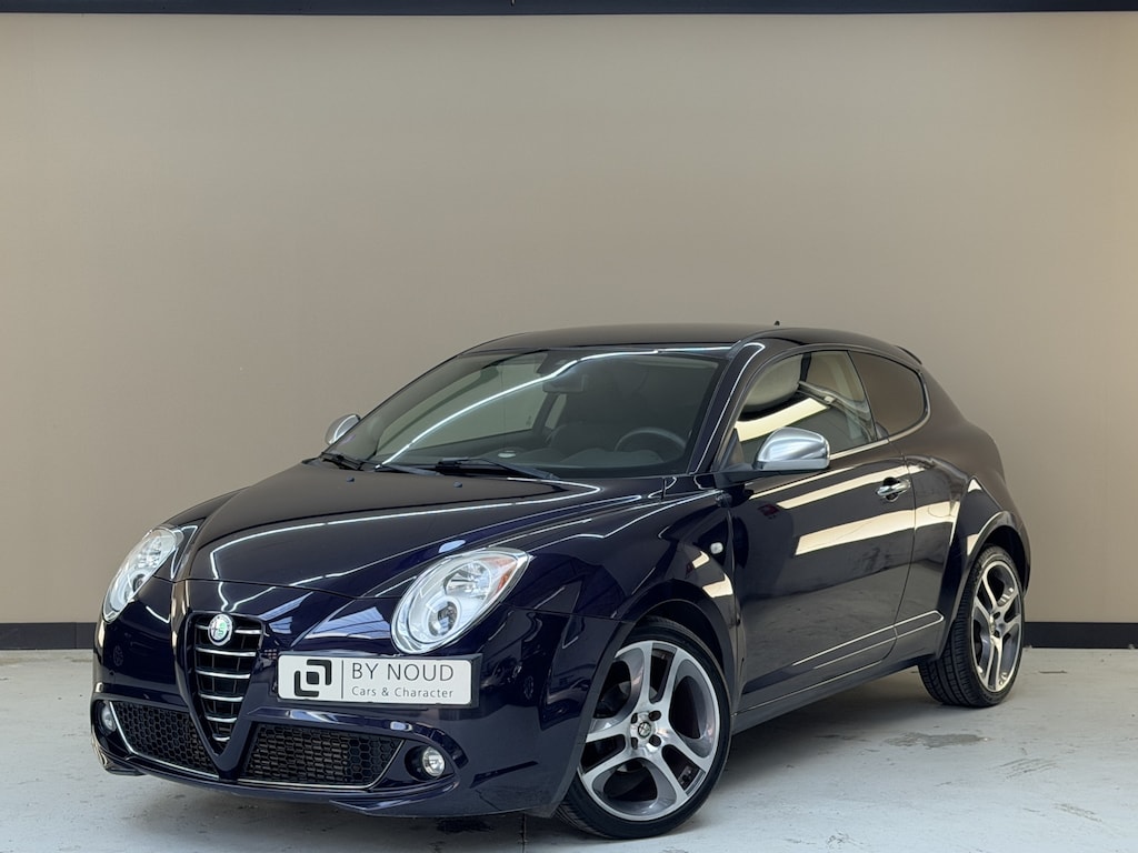Alfa Romeo MiTo 0.9 TwinAir Distinctive, 86Pk, 2012, Standkachel, Parkeersensoren, Airco, Armsteun, 18" velgen,