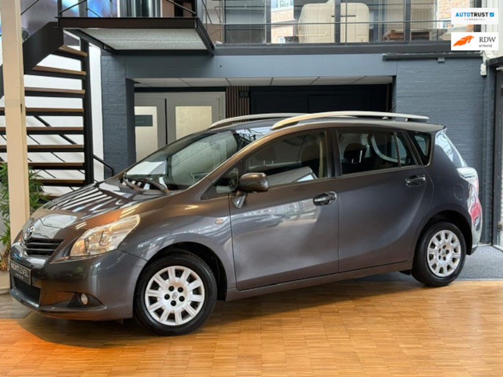Toyota Verso 1.8 VVT-i Business 7p. Automaat Cruise Dealeronderhouden