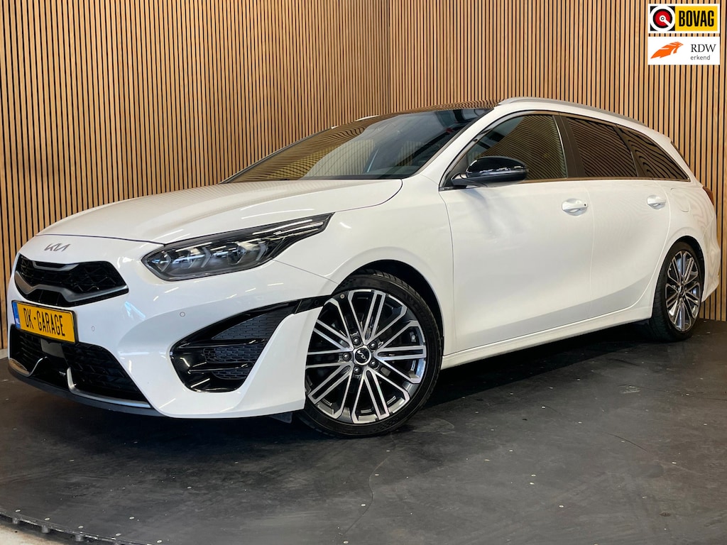 Kia Ceed Sportswagon 1.5 T-GDi GT-PlusLine|AUTOMAAT|PANORAMA|MEMORY|ACC|CARPLAY|CAMERA|STUUR+STOELVERW. V+A|JBL|ELEK.KLEP+STOELEN|