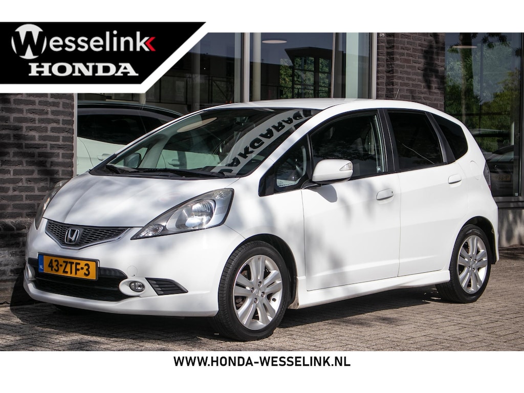 Honda Jazz 1.4 Comfort | Clima | LMV |