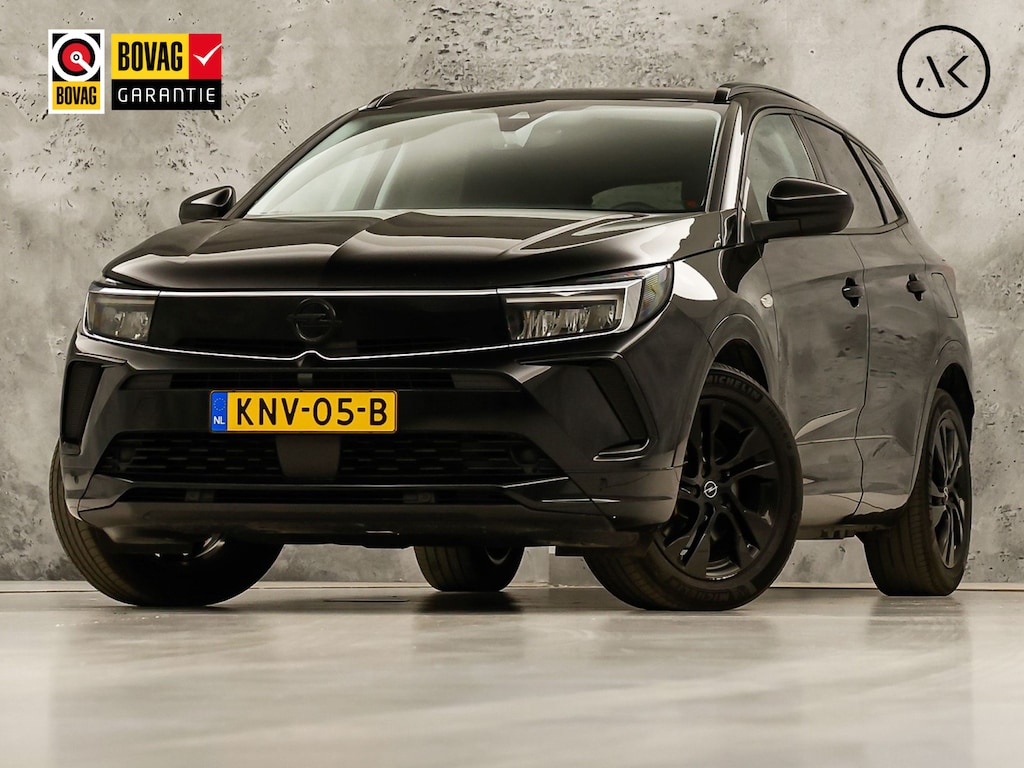 Opel Grandland 1.6 Turbo Plug-In Hybrid Elegance 224Pk Automaat (VIRTUAL COCKPIT, SOH 98,3%, APPLE CARPLAY, GROOT NAVI, CLIMATE, GETINT GLAS, SPORTSTOELEN, STUURWIEL VERWARMD, ADAPTIVE CRUISE, NIEUWSTAAT)
