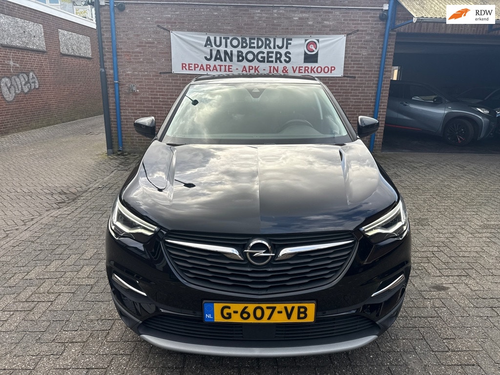 Opel Grandland X 1.2 Turbo Innovation