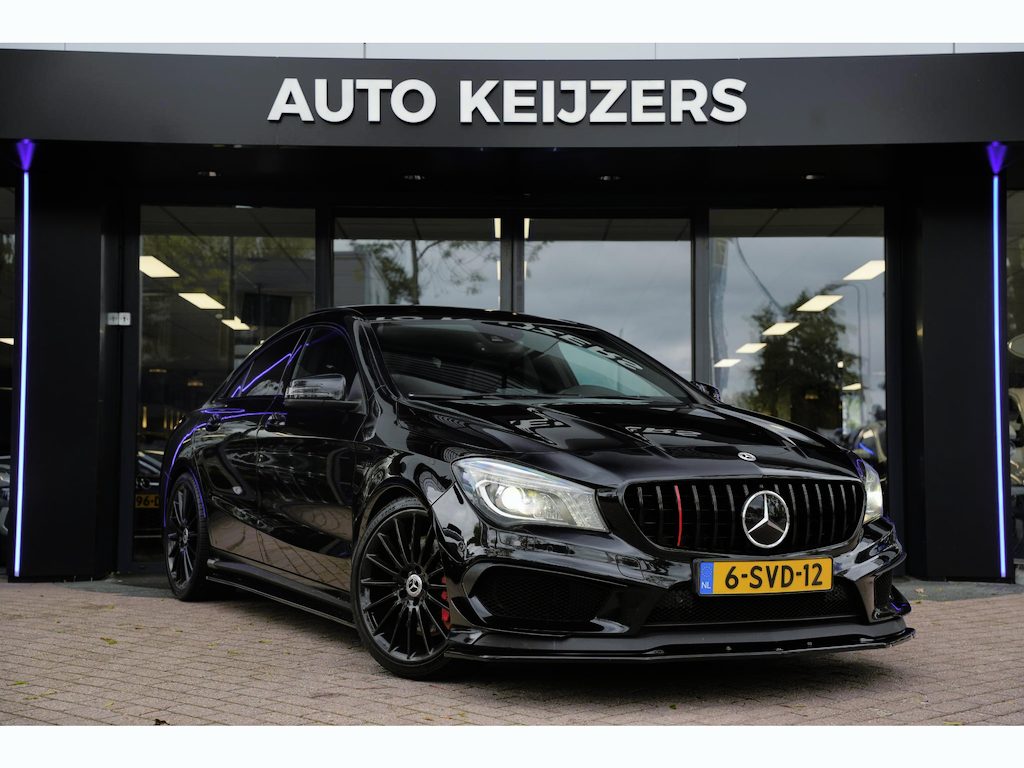Mercedes-Benz CLA AMG 45 4MATIC Schaalstoelen Panoramadak Harman/Kardon Adapt. Cruise Camera Memory