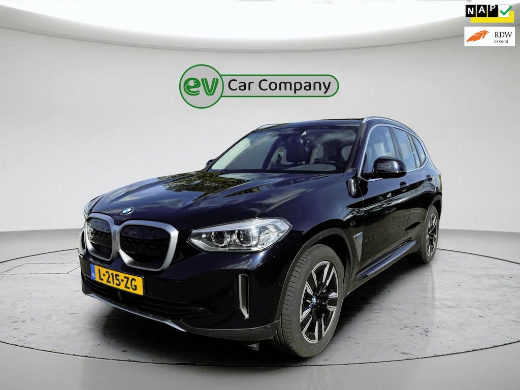 BMW iX3 Executive 80 kWh | SOH 97% | Panoramadak | Trekhaak | Memory Seats | Camera | CarPlay | 1e Eigenaar | Incl. BTW
