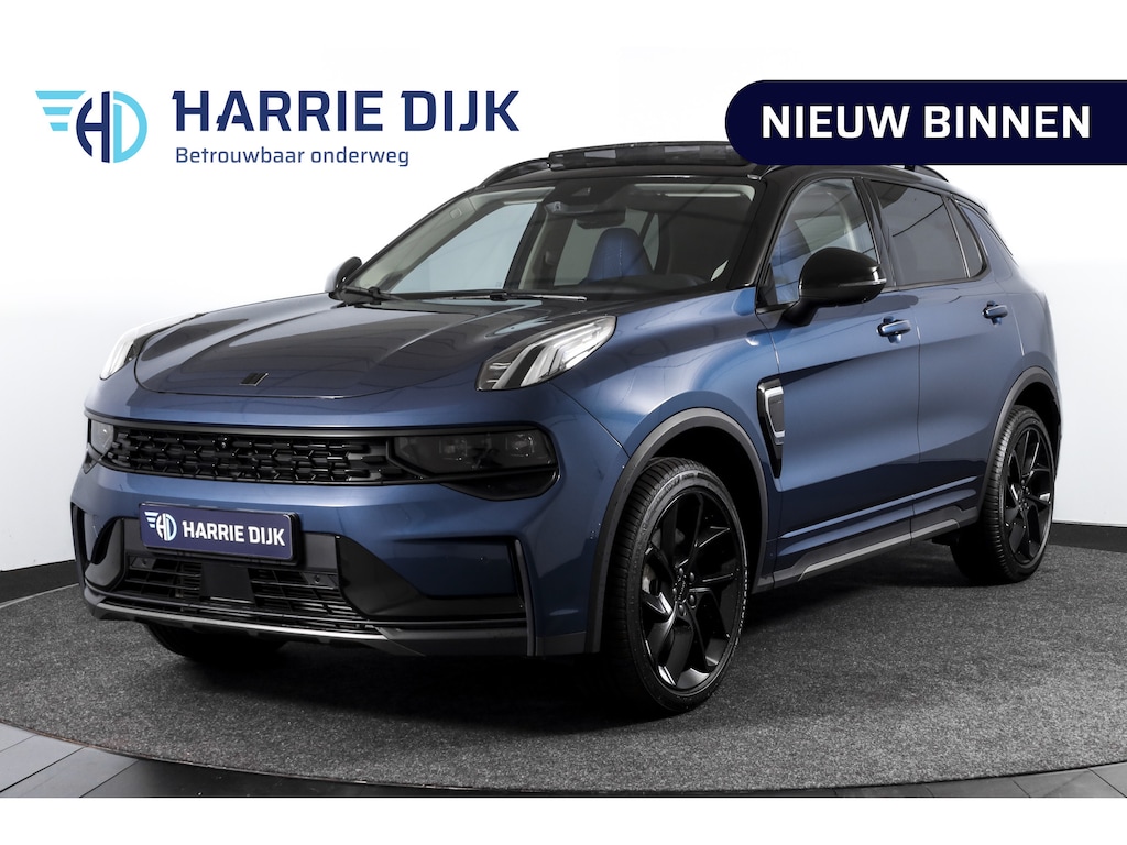 Lynk & Co 01 1.5 PHEV 261PK MY22 | Black Pakket | Afn. Trekhaak | 360 Camera | S/K-panodak | Adapt. Cruise | Memory | Elek. klep | LM 20" |